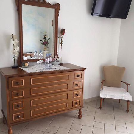 Chambres D'Hotes Chez Coco Saint-Georges-de-Reneins Værelse billede